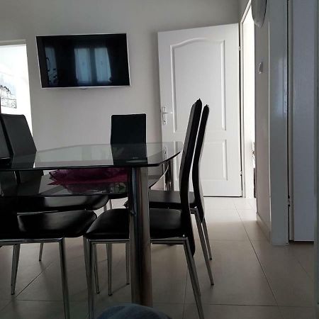 Kaštela Apartment Dijana מראה חיצוני תמונה