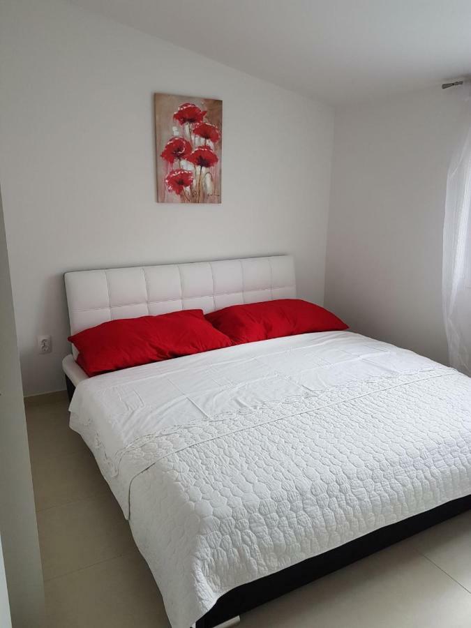 Kaštela Apartment Dijana מראה חיצוני תמונה